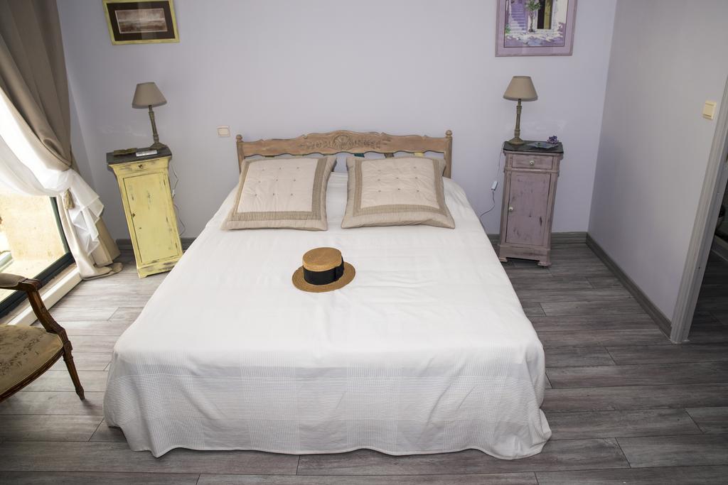 Le Clos Des Aramons Bernis エクステリア 写真