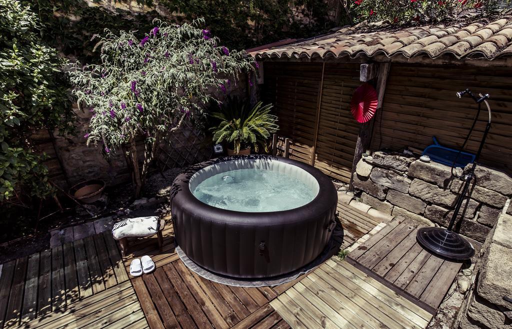 Le Clos Des Aramons Bernis エクステリア 写真