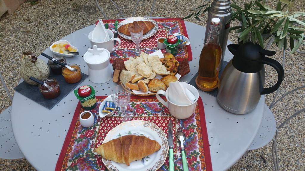 Le Clos Des Aramons Bernis エクステリア 写真